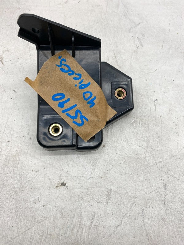 1061332 00 B ⭕ 2016-2020 Tesla Model S Front Grille Strip Support Bracket Right 1061332-00-B