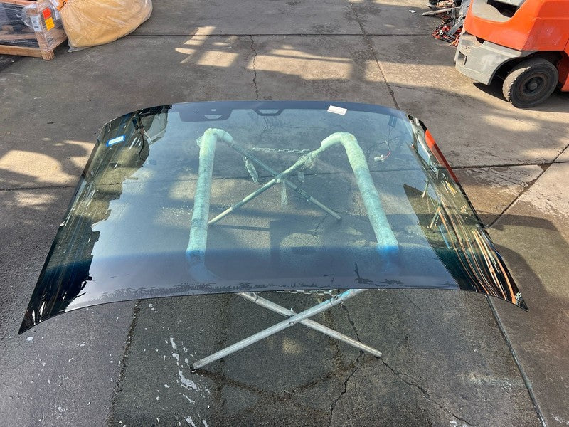 ⭕2022 Rivian EDV-700 Amazon Truck Front Windshield Windscreen Glass PT