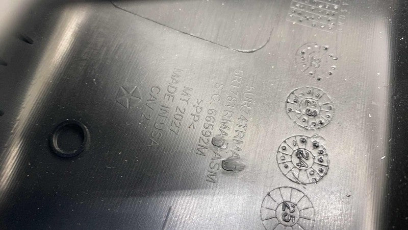 5RT78DX9AD ⭕ 2017-2025 Chrysler Pacifica Rear Right 2nd Row Seat Shield Cover RH 5RT78DX9AD