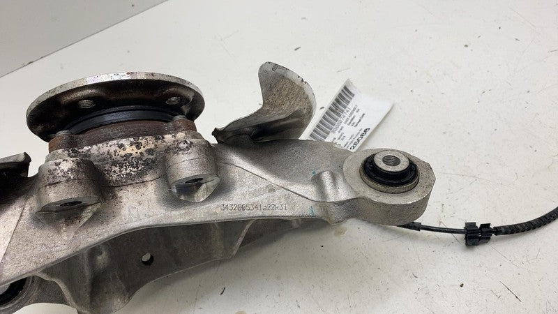 3411686344401 ⭕14-20 BMW i3 I01 Rear Right Spindle Knuckle Wheel Hub w/ Dust Shield RH 6863444