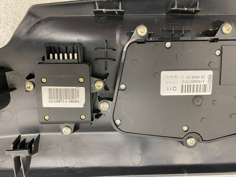 A1648201310 ⭕2012-2015 Tesla Model S Front Driver Side Seat Control Switch & Trim Panel Left