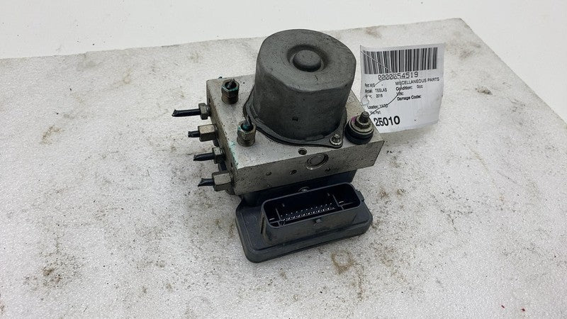 103779700D 2012-2015 Tesla Model S Anti-Lock ABS Brake Pump Hydraulic Control Unit Module