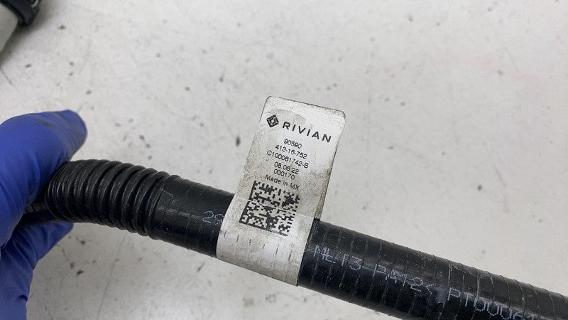 C100061742B 2022 2023 2024 Rivian R1T R1S Coolant System Hose Cooling Pipe Tube PT00061743-C
