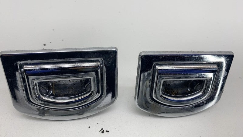 2011-2018 Porsche Cayenne S Rear Trunk Luggage Cargo Tie Down Hook 1J0