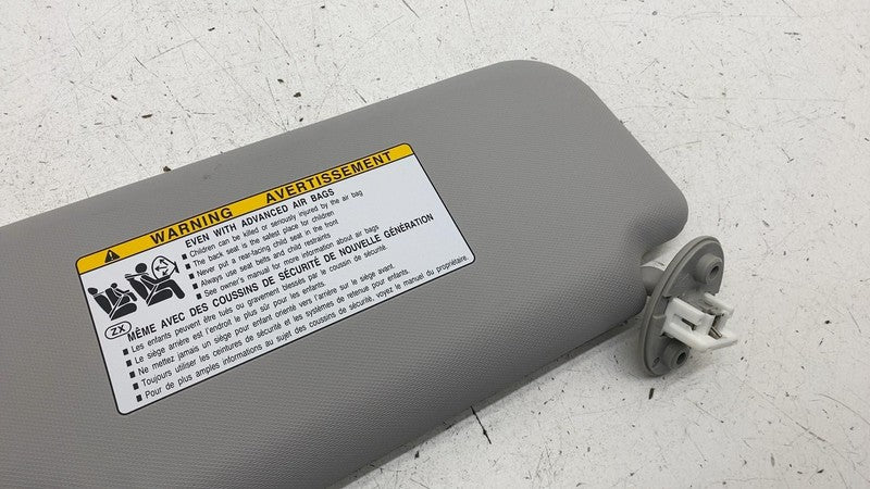 ⭕ 2023-2025 Toyota Prius Front Passenger Side Sun Visor Right OEM TW20