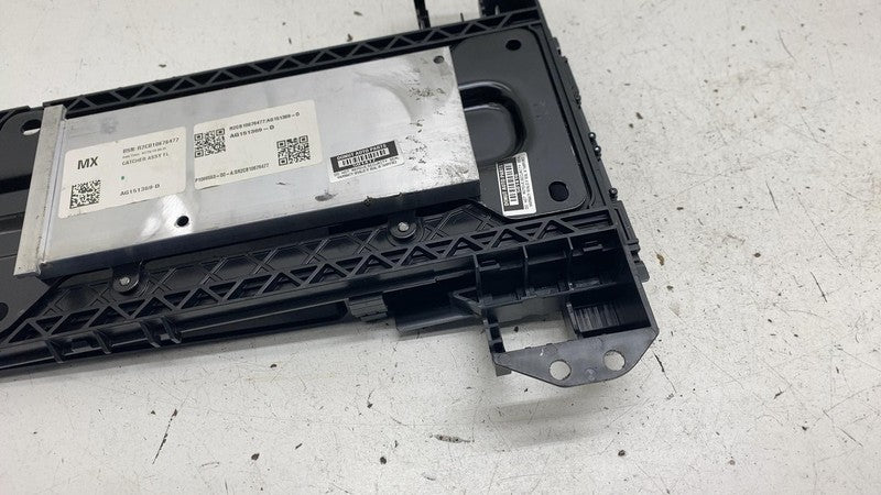 ⭕ 16-20 Model X Rear 2nd Row Middle Seat Floor Plate Catcher Module 10