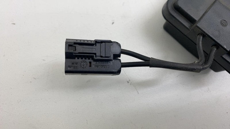 ⭕ 2025 Rivian R1S Roof Antenna AMP Amplifier Unit Module PT00698831-A