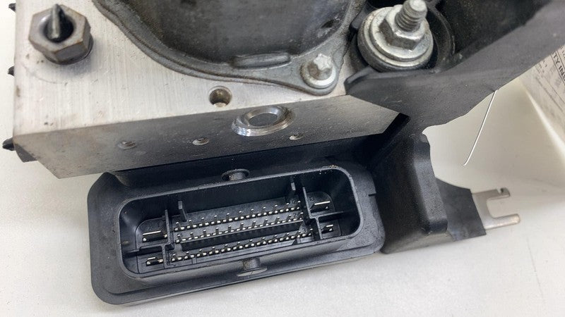 ⭕ 2014-2019 Mercedes-Benz B-Class W242 ABS Brake Hydraulic Pump Contro