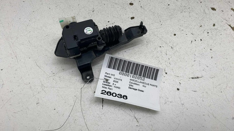 Miscellaneous Parts VINFAST VF8 25