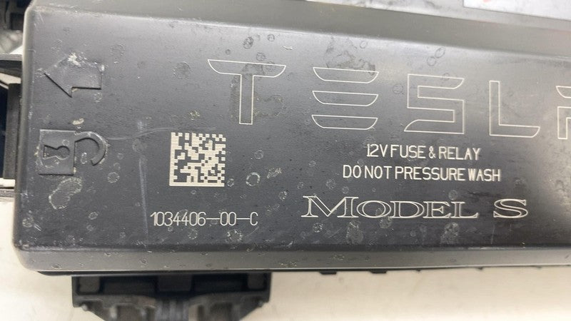 ⭕16-20 Model S Front Trunk Frunk Engine Bay Under Hood Fuse Box 12V 10