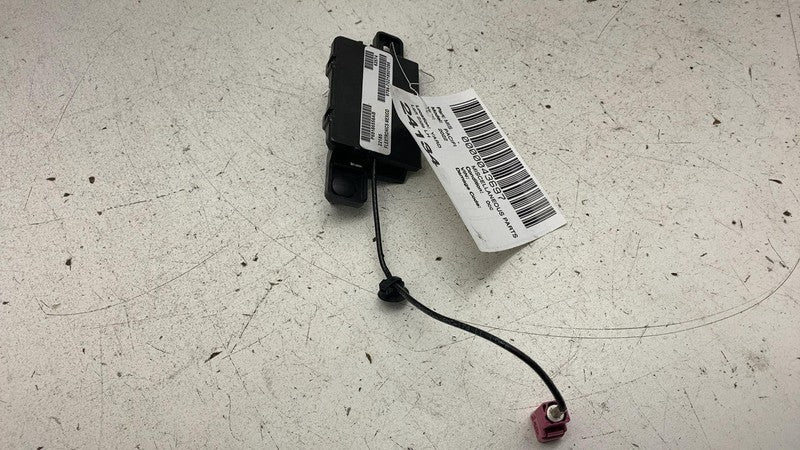 P68186558AB ⭕ 17-24 Chrysler Pacifica Antenna Remote Start & Keyless Entry Module 68186558AB