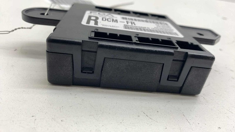 ⭕ 2022-2025 Chrysler Pacifica Front Right Door Control Module Unit RH 