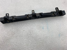 ⭕ 12-20 Model S Front Right Rocker Panel Trim Molding Sill Bracket 1003693-00-C