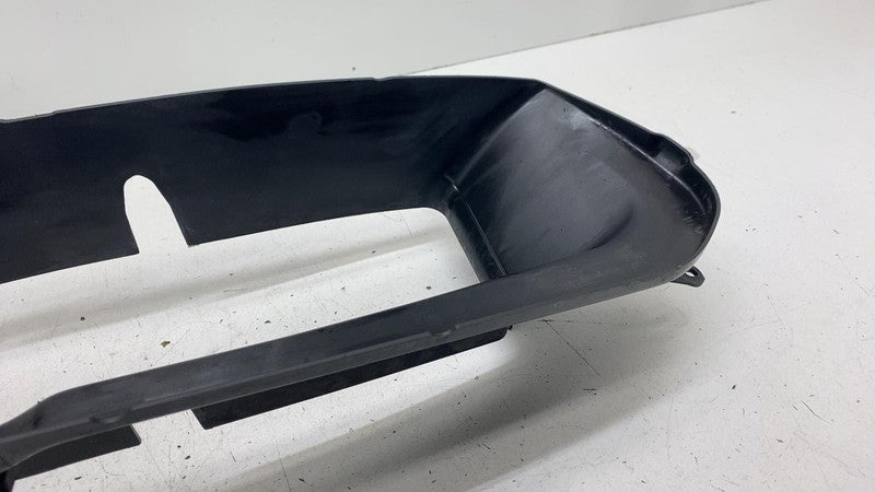 ⭕ 2019-2020 Maserati Ghibli 3.0L V6 Front Center Radiator Bumper Air D