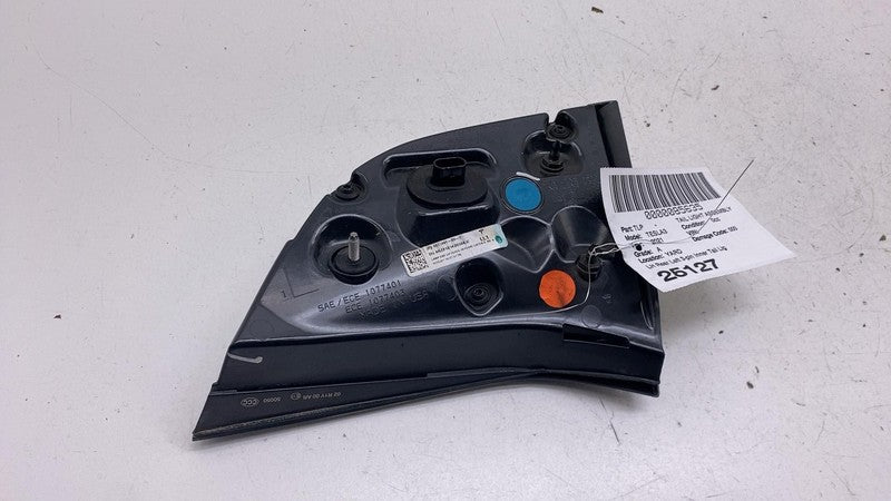 ⭕ 17-23 Tesla Model 3 Rear Left Inner Taillight LED Tail Lamp 3-Pin 10