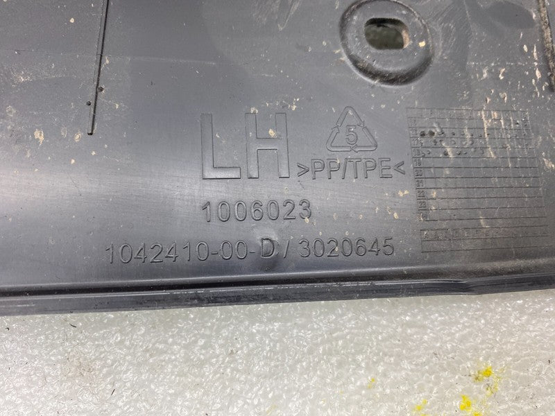 104241000D ⭕ 2016-2020 Tesla Model X Front Door Pinch Sensor Trim Molding Left 1042410-00-D