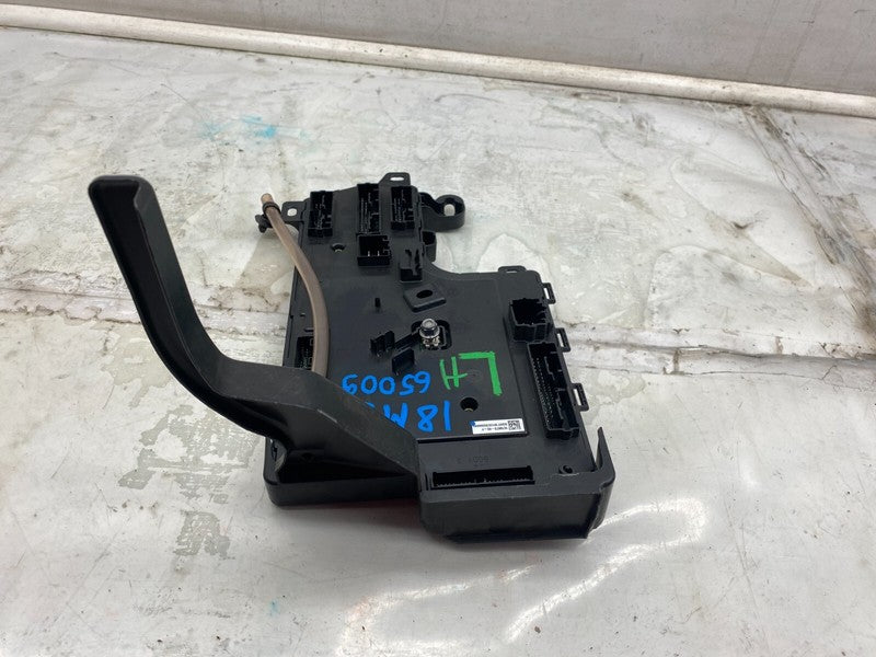 1078673-00-F ⭕17-23 Model 3 M3 Front Left ECM Low Voltage Controller Unit Module 1078673-00-F