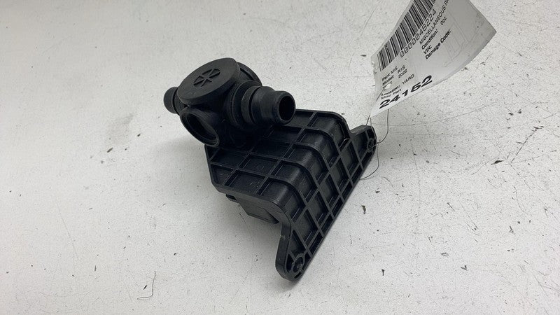 PT00017706D 2022-2024 Rivian R1T R1S HVAC A/C Heater Cooling Control 1-Way Valve & Bracket