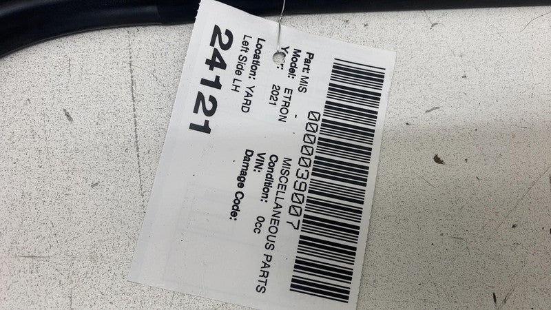 4KE 839 431 19-23 Audi E-Tron Quattro Rear Left Side Door Window Glass Run Channel 4KE839431