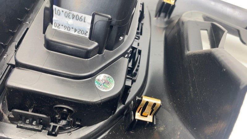 ⭕ 2025 Chevrolet Silverado 1500 Dash Center Right Side Bezel w/ Vent R