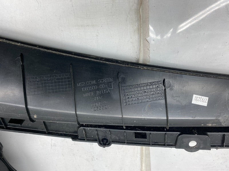 ⭕ 16-20 Tesla Model S Driver Side Underhood Trim Cowl Screen Left 1060