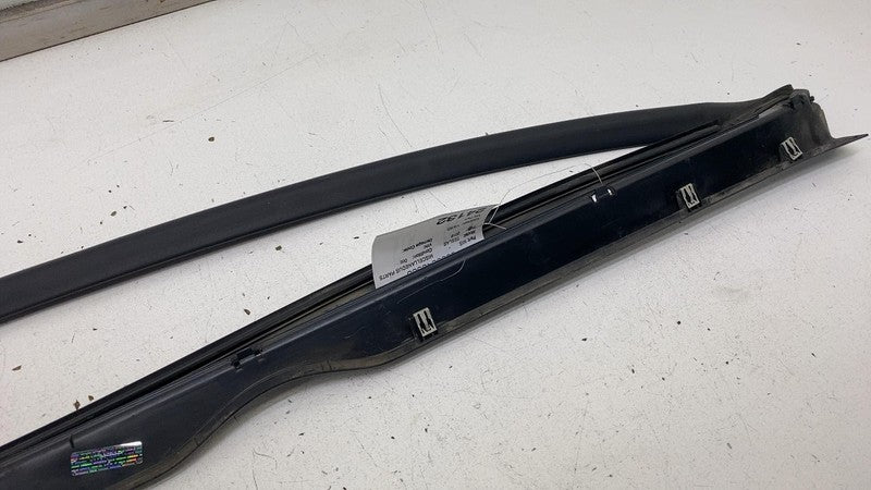 ⭕  2012-2023 Tesla Model S Right Rocker Panel Scuff Plate Molding w/ Rubber Seal