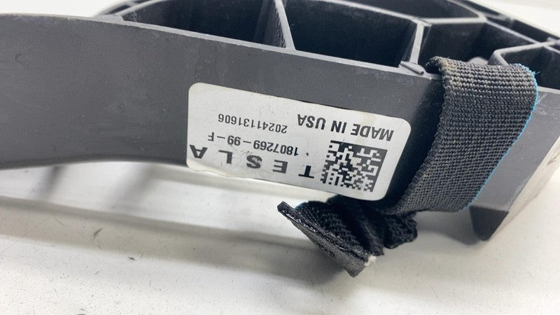 ⭕ 2024 Tesla Cybertruck Driver Side Downleg Bracket Left 1807269-99-F
