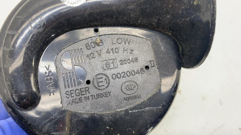 E1 0020046 ⭕2012-2020 Tesla Model S MS Seger Low Pitch Tone Horn 12V 410 Hertz with Bracket