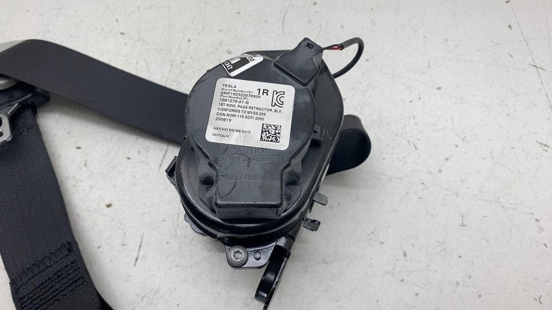 ⭕ 2017-2023 Tesla Model 3 Front Right 1st Row Seat Belt & Retractor 10