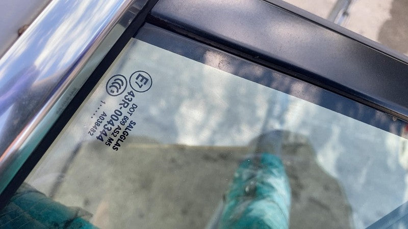 2011-2018 Porsche Cayenne Front Passenger Door Shell Panel Right RH Si