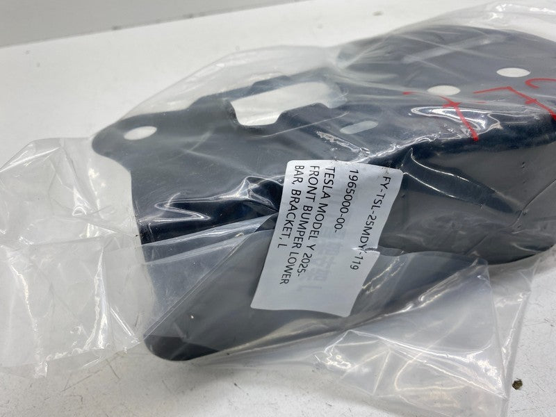 1965000 00 ⭕2025-2026 Tesla Model Y Air Conditioning A/C Bracket Support Right 1965000-00-B