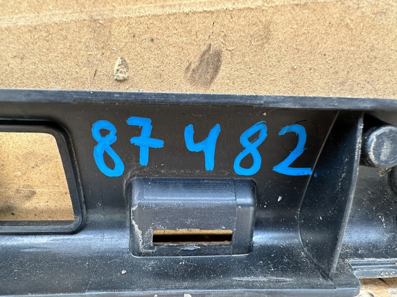 104312900B 16-20 Model X Right Rocker Carrier Bracket w/ Passive Entry Antenna 1043129-00-B