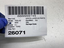 ⭕ 17-23 Model 3 Radiator Air Shutter Grille Actuator Motor w/ Cover 1559792-00-A