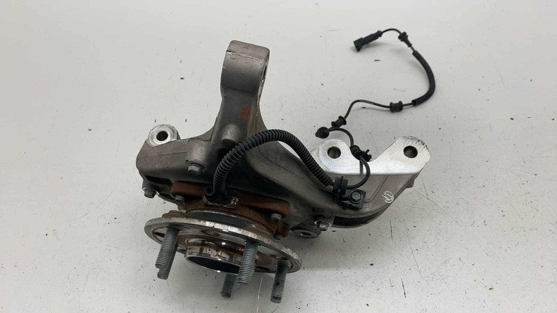 68621602AA ⭕ 17-25 Chrysler Pacifica Front Right Spindle Knuckle w/ Dust Shield 68621602AA