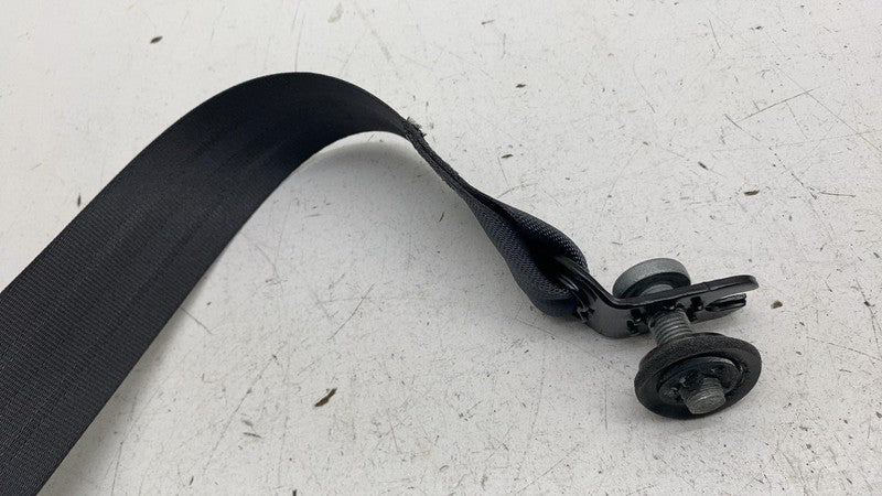 PT00003668-L ⭕ 2022-2025 Rivian R1S Rear Right Side 3rd Row Seat Belt Retractor PT00003668-L