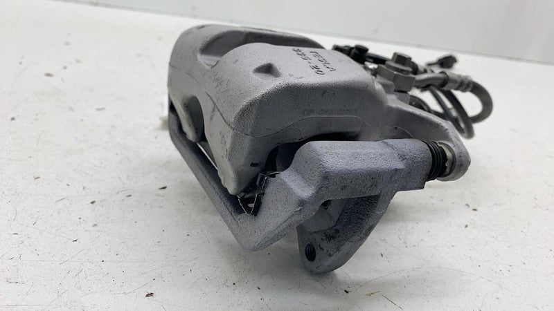 ⭕ 2025-2026 Tesla Model Y Rear Driver Side Caliper w/ Brake Line Hose 