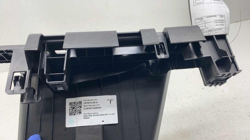 ⭕ 20-24 Tesla Model Y Rear Driver Side Trunk Rucket Bracket Left LH 18