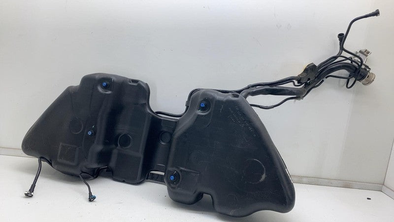 ⭕ 2018-2022 Mercedes C-Class C300 W205 Gas Fuel Tank Reservoir Assembly OEM