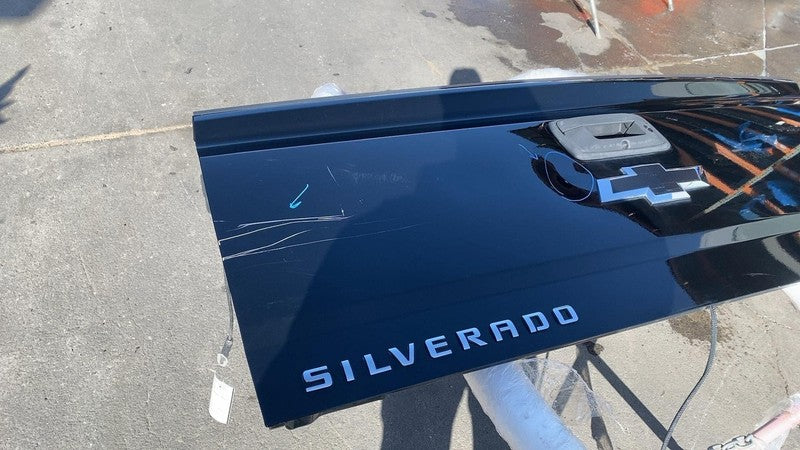 2015-2019 CHEVY SILVERADO 1500 TRUNK LID TAILGATE W/ CAMERA OEM Lid Bl