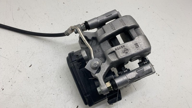 PT00030004-C ⭕ 24-25 Rivian R1S Rear Passenger Side Caliper w/ Brake Line Right PT00030004-C