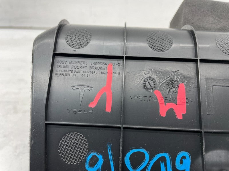 1492954 00 C ⭕20-24 Tesla Model Y Rear Driver Side Trunk Pocket End Bracket Left 1492954-00-C