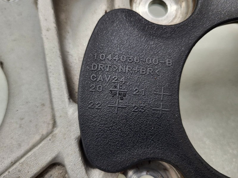 104403600B ⭕ 2017-2023 Tesla Model 3 M3 Front Right Upper Strut Mount Bracket 1044376-00-D
