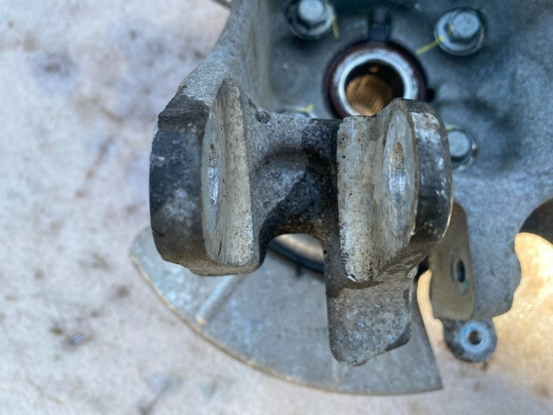 102741600D ⭕ 16-20 Model X Rear Right Spindle Knuckle Wheel Hub w/ Dust Shield 1027416-00-D