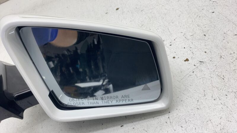 Does not apply 2011-2014 Mercedes-Benz E350 Front Right Exterior Rear View Door Mirror RH White