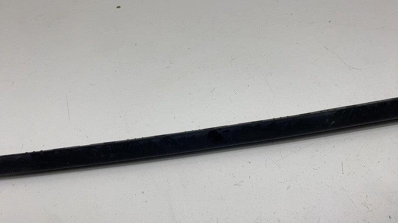 9Y3 854 327 ⭕ 2020-2024 Porsche Cayenne Front Left Windshield Molding Strip Trim 9Y3854327