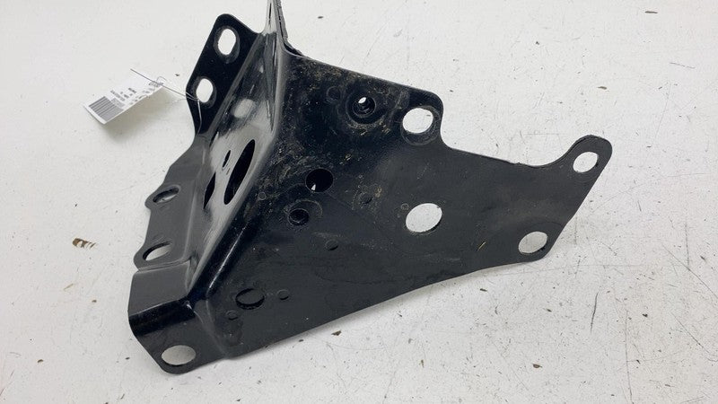 ⭕ 22-25 Rivian R1S Front Driver Side Wheelhouse Body Support Frame Bra