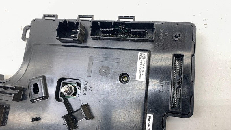 ⭕ 17-20 Model 3 Left Low Voltage Controller Body Control Module LH 107