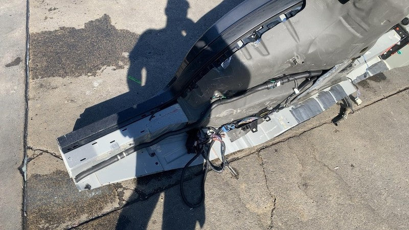 ⭕16-20 Tesla Model X MX Rear Right Quarter Fender Frame Panel Cutout Gray - PMNG