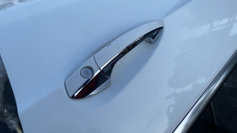 A 212 900 36 18 ⭕2014-2016 Mercedes-Benz E350 E400 Front Driver Side Door Shell Panel Left White