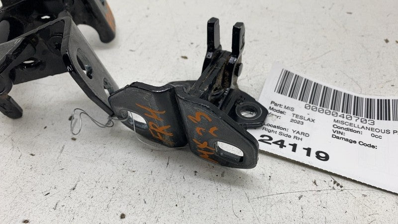 ⭕2016-2023 Tesla Model X Front Right Upper & Lower Door Hinge Closure 